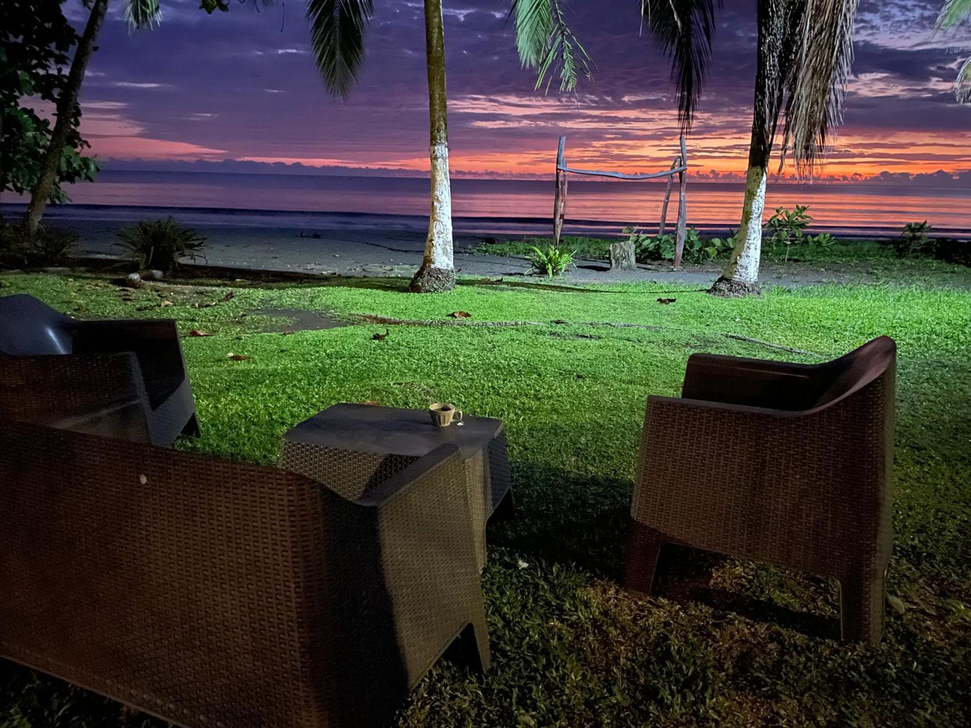 Perla Negra Beachfront Puerto Viejo de Talamanca Buitenkant foto